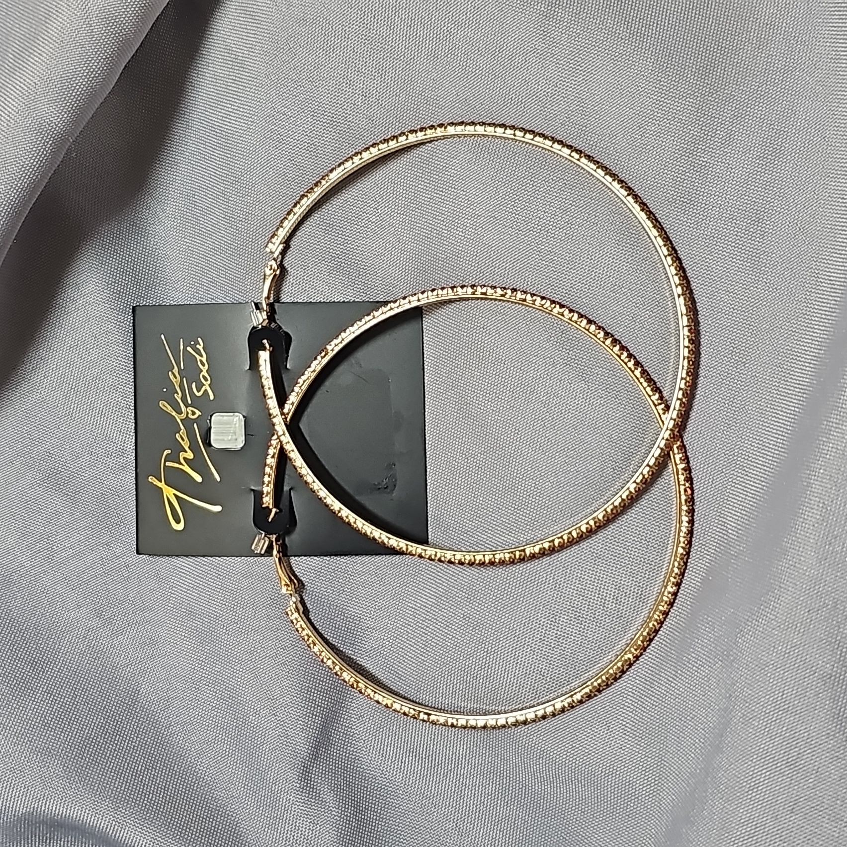 Nwt Thalia Sodi 90mm Red Rhinestone Hoops 22$